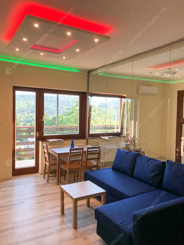 Kiadó albérlet 299000 Ft/hó áron: Budapest, II. kerület  Gábor Áron utca. Mérete: 51 nm, 1 szobás | Alberlet.hu - 6628450