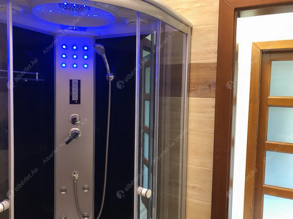 Kiadó albérlet 299000 Ft/hó áron: Budapest, II. kerület  Gábor Áron utca. Mérete: 51 nm, 1 szobás | Alberlet.hu - 6628459