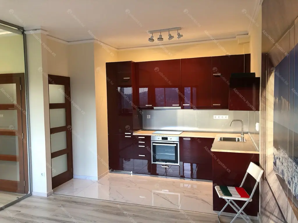 Kiadó albérlet 280000 Ft/hó áron: Budapest, II. kerület  Gábor Áron utca. Mérete: 51 nm, 1 szobás | Alberlet.hu - 6648328