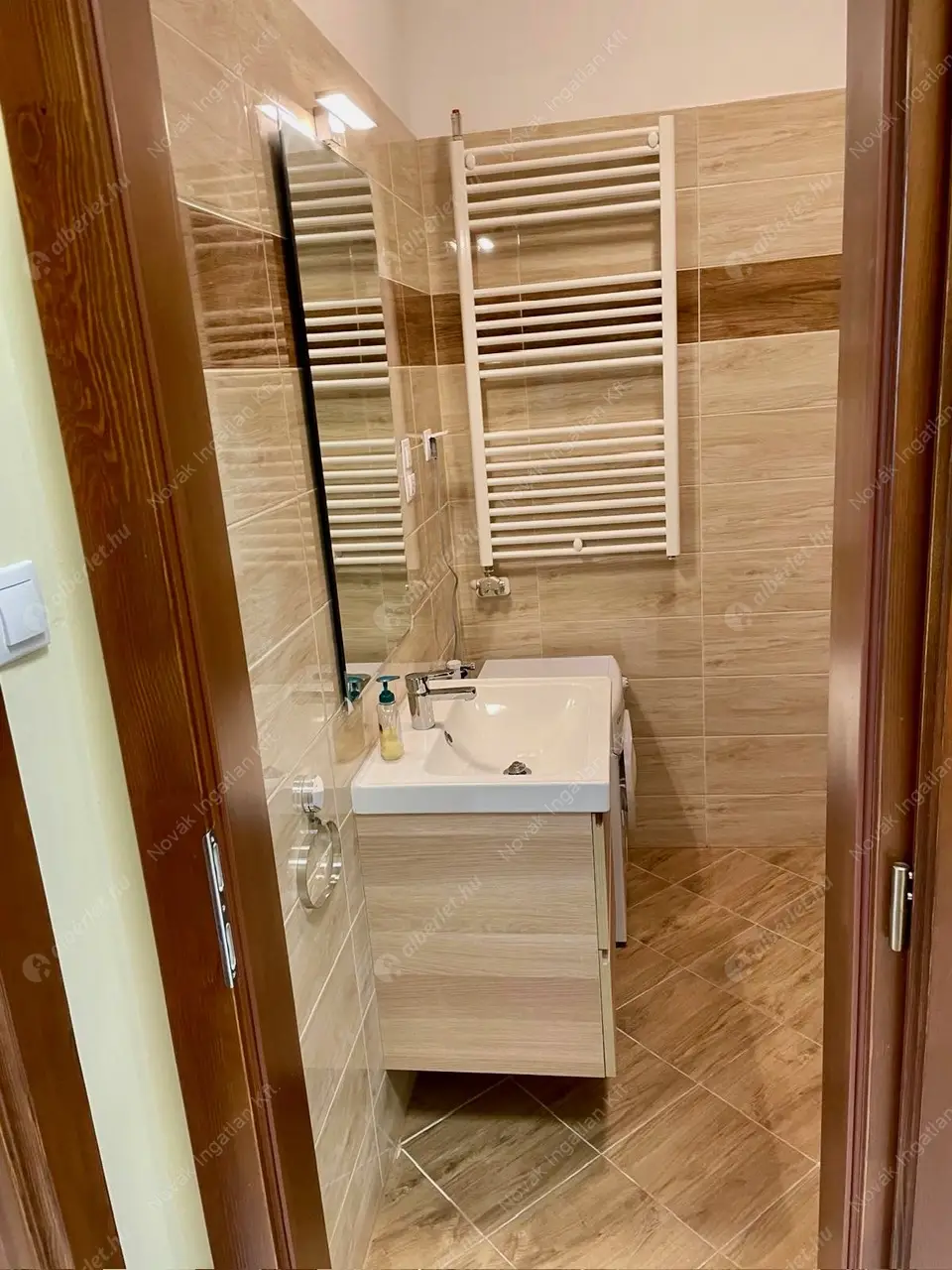 Kiadó albérlet 299000 Ft/hó áron: Budapest, II. kerület  Gábor Áron utca. Mérete: 51 nm, 2 szobás | Alberlet.hu - 6620799