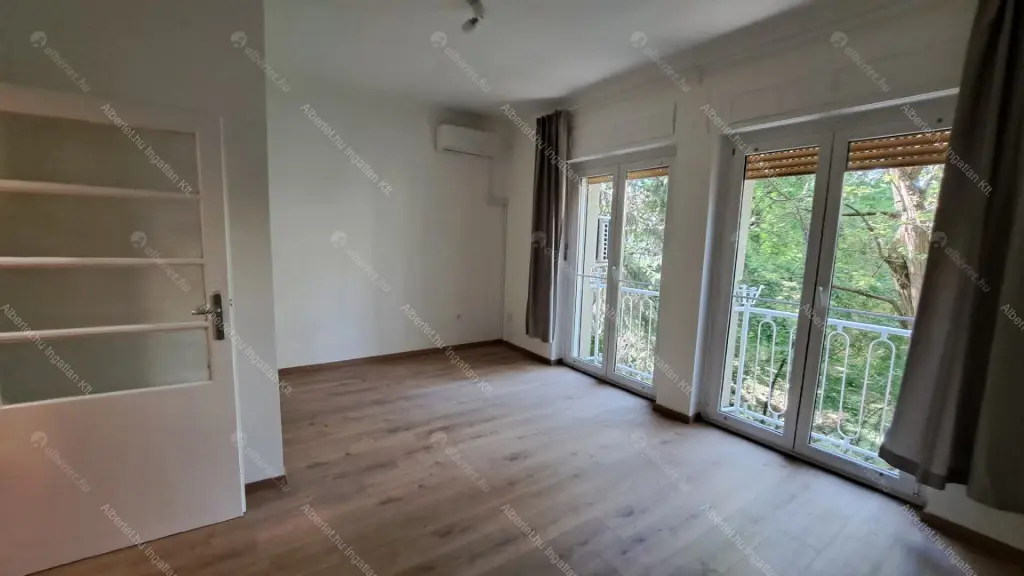 Kiadó albérlet 190000 Ft/hó áron: Budapest, II. kerület  Guyon köz. Mérete: 29 nm, 1 szobás | Alberlet.hu - 6708058