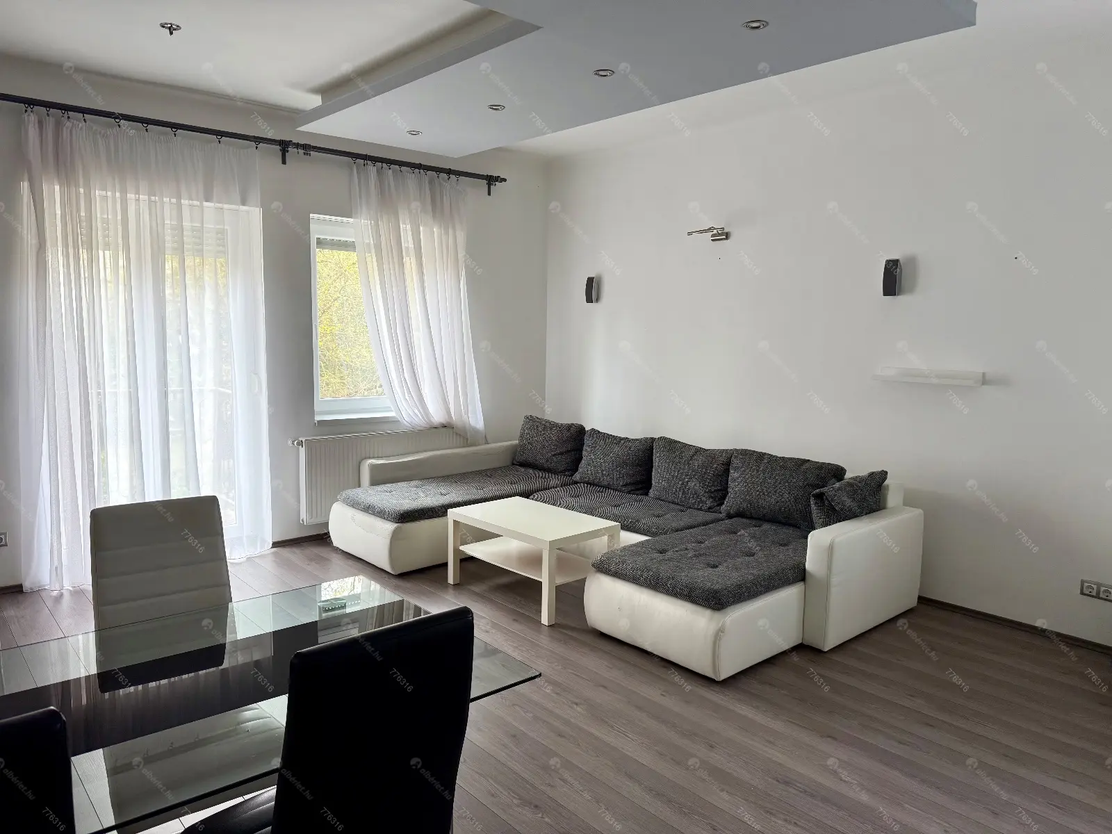 Kiadó albérlet 260000 Ft/hó áron: Budapest, II. kerület  Guyon köz. Mérete: 51 nm, 1 szobás | Alberlet.hu - 6684637