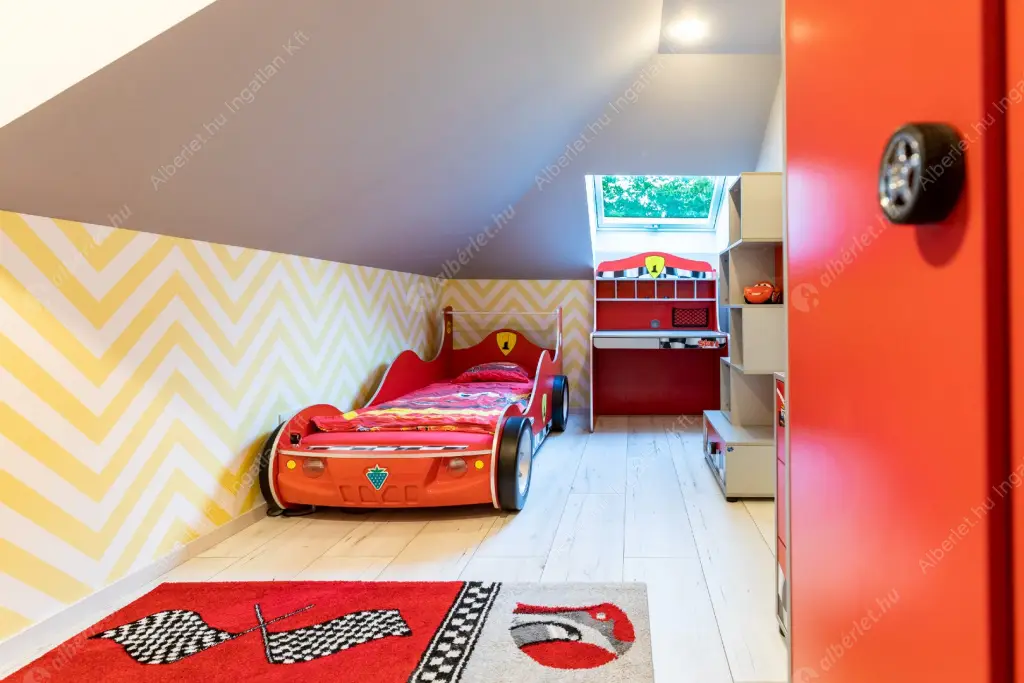 Kiadó albérlet 772000 Ft/hó áron: Budapest, II. kerület  Gyopár utca. Mérete: 110 nm, 3 szobás | Alberlet.hu - 6169903