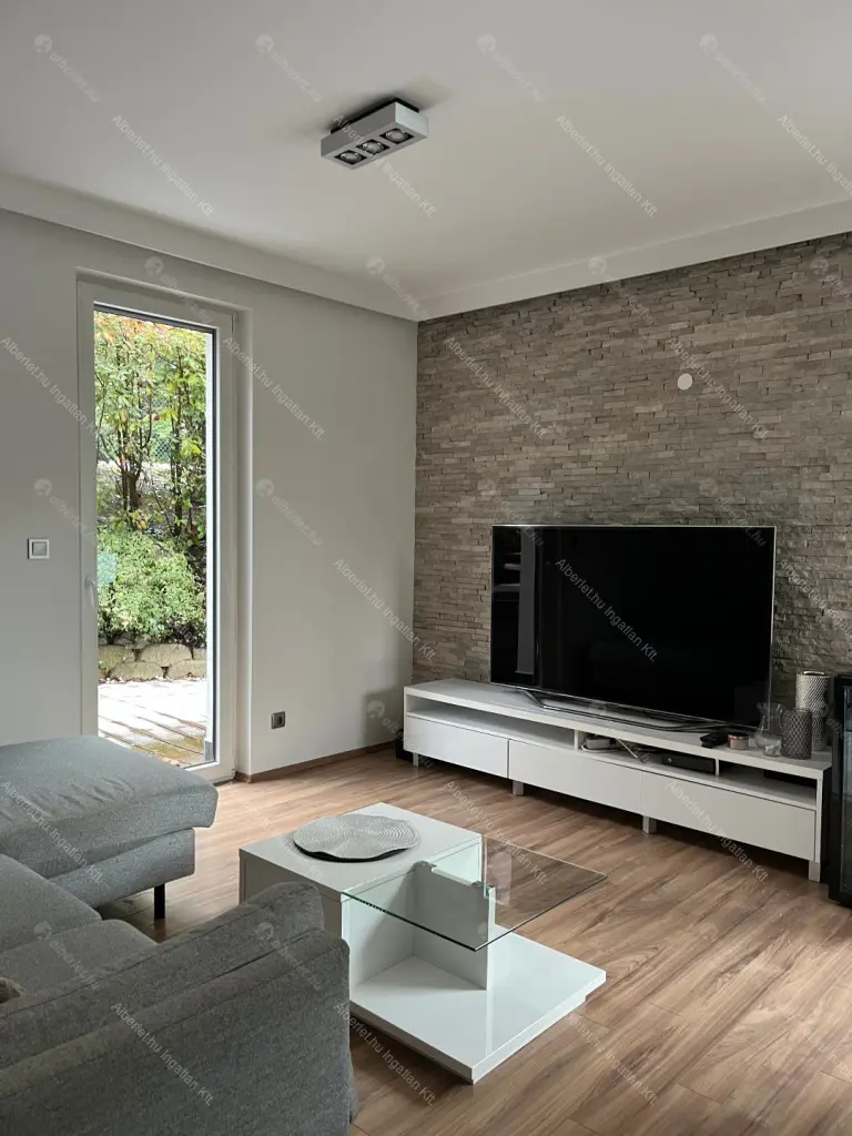 Kiadó albérlet 450000 Ft/hó áron: Budapest, II. kerület  Hankóczy Jenő utca. Mérete: 50 nm, 2 szobás | Alberlet.hu - 6697431