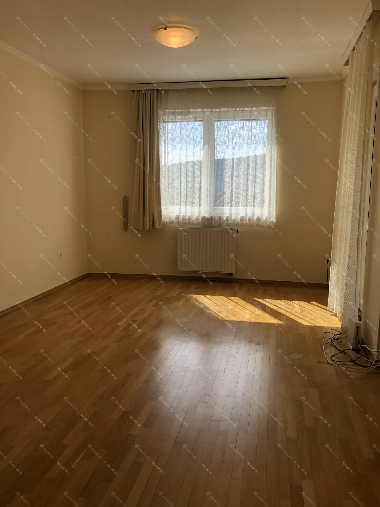 Kiadó albérlet 599000 Ft/hó áron: Budapest, II. kerület  Hankóczy Jenő utca. Mérete: 85 nm, 2 szobás | Alberlet.hu - 6683695