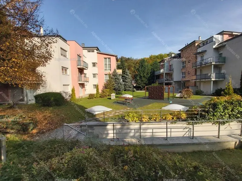 Kiadó albérlet 690000 Ft/hó áron: Budapest, II. kerület  Hárshegyi út. Mérete: 107 nm, 4 szobás | Alberlet.hu - 6684077