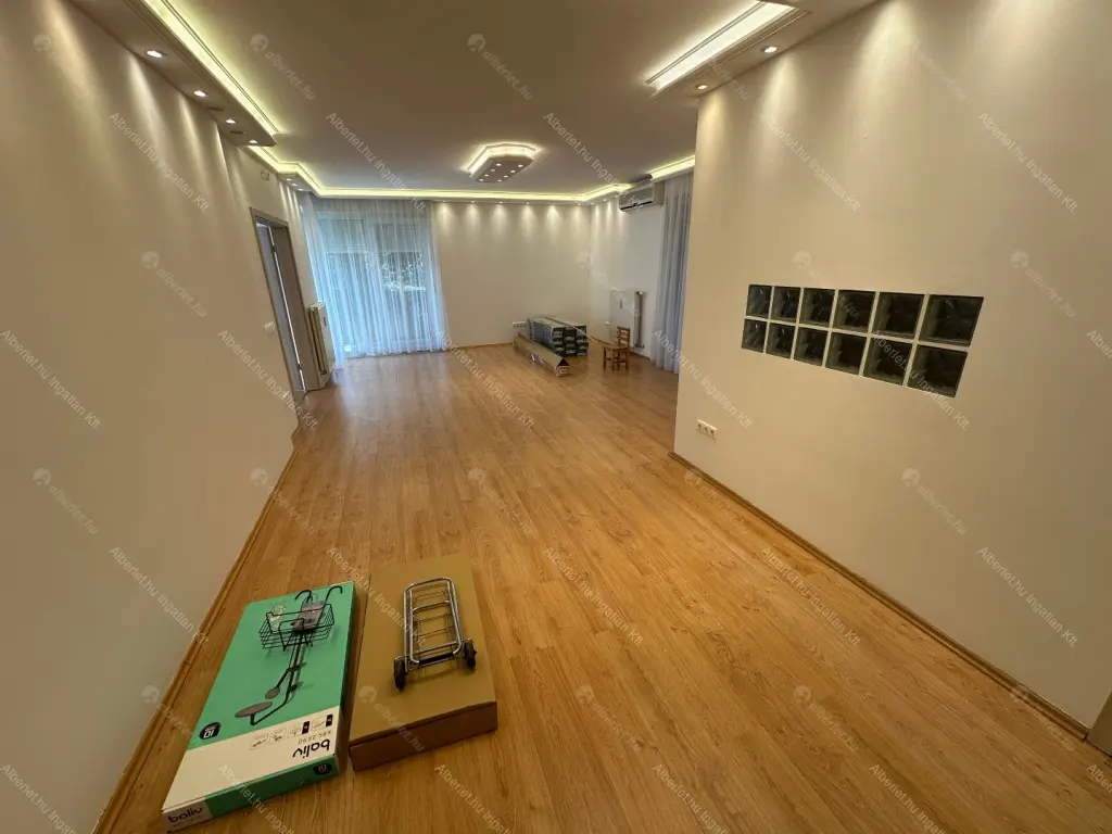 Kiadó albérlet 650000 Ft/hó áron: Budapest, II. kerület  Hárshegyi út. Mérete: 107 nm, 4 szobás | Alberlet.hu - 6696805