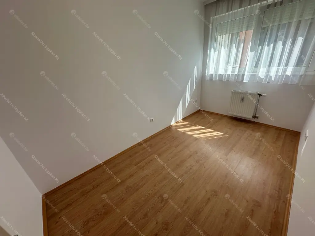 Kiadó albérlet 650000 Ft/hó áron: Budapest, II. kerület  Hárshegyi út. Mérete: 107 nm, 4 szobás | Alberlet.hu - 6696812