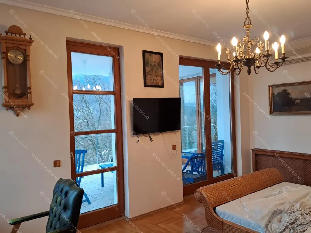 Kiadó albérlet 1500000 Ft/hó áron: Budapest, II. kerület  Hárshegyi út. Mérete: 120 nm, 4 szobás | Alberlet.hu - 6682629