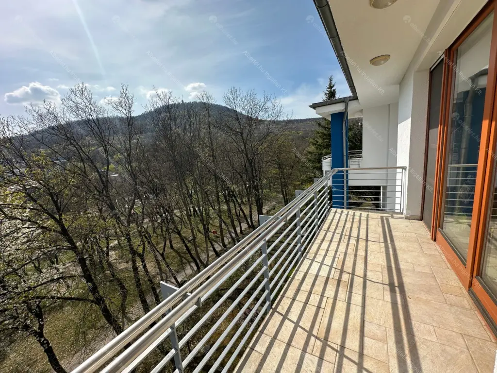 Kiadó albérlet 1400000 Ft/hó áron: Budapest, II. kerület  Hárshegyi út. Mérete: 120 nm, 4 szobás | Alberlet.hu - 6692336