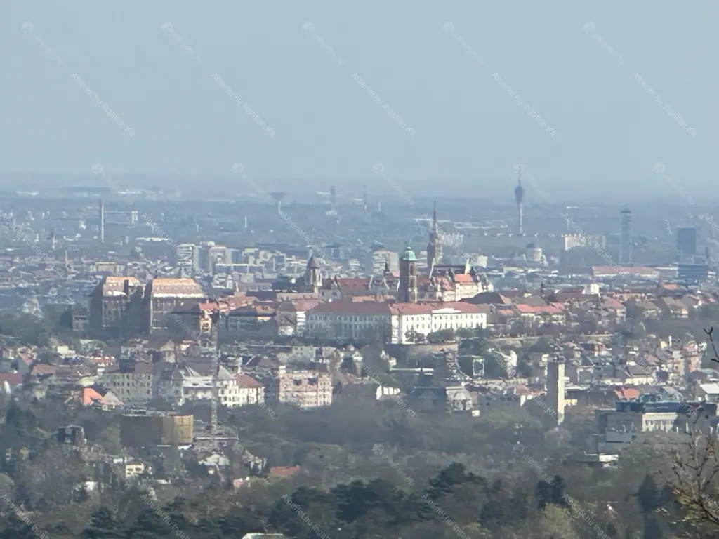 Kiadó albérlet 1400000 Ft/hó áron: Budapest, II. kerület  Hárshegyi út. Mérete: 120 nm, 4 szobás | Alberlet.hu - 6692338