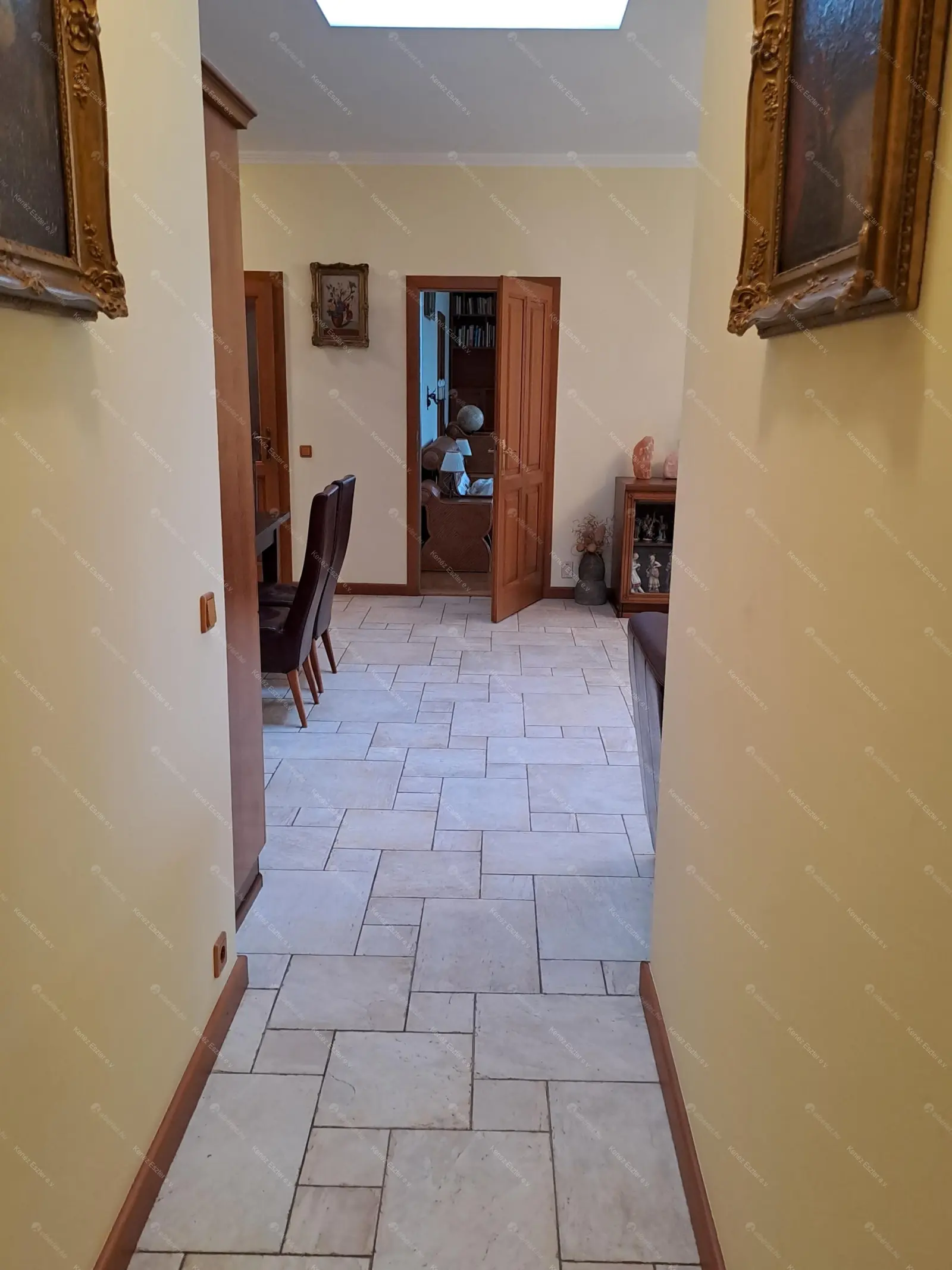 Kiadó albérlet 1700000 Ft/hó áron: Budapest, II. kerület  Hárshegyi út. Mérete: 120 nm, 5 szobás | Alberlet.hu - 6644498