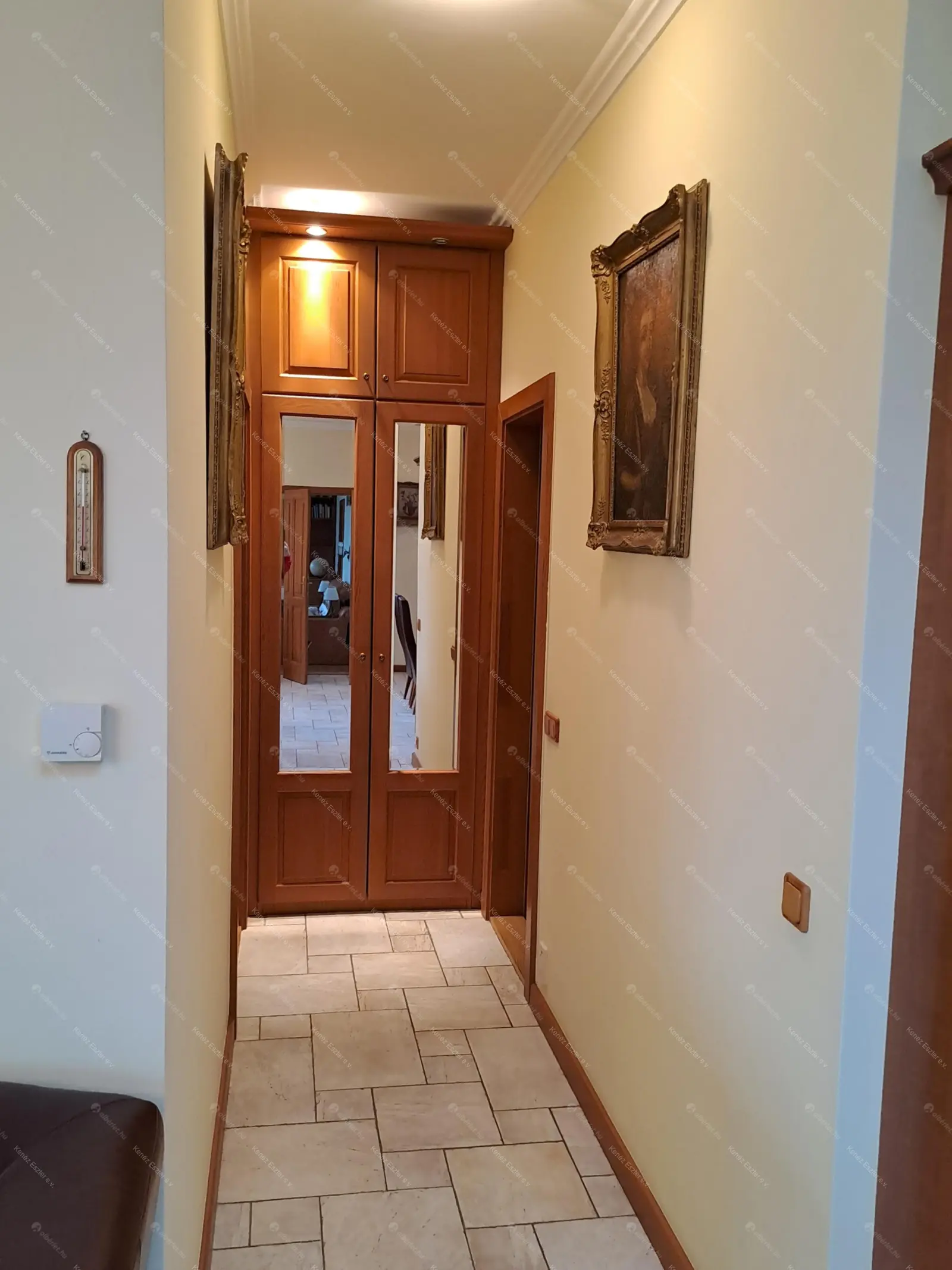 Kiadó albérlet 1700000 Ft/hó áron: Budapest, II. kerület  Hárshegyi út. Mérete: 120 nm, 5 szobás | Alberlet.hu - 6644499