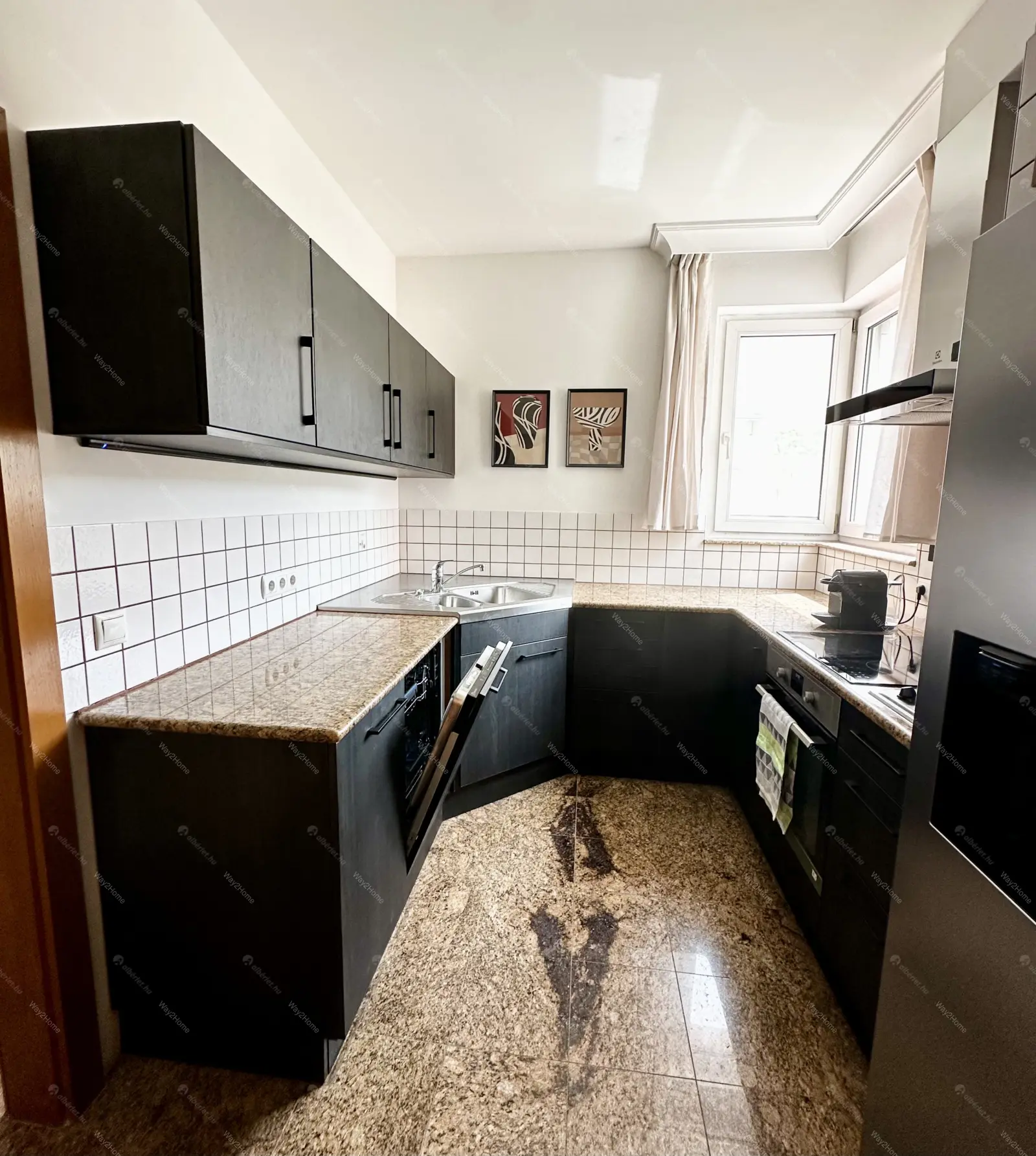 Kiadó albérlet 942000 Ft/hó áron: Budapest, II. kerület  Hárshegyi út. Mérete: 137 nm, 4 szobás | Alberlet.hu - 6696318