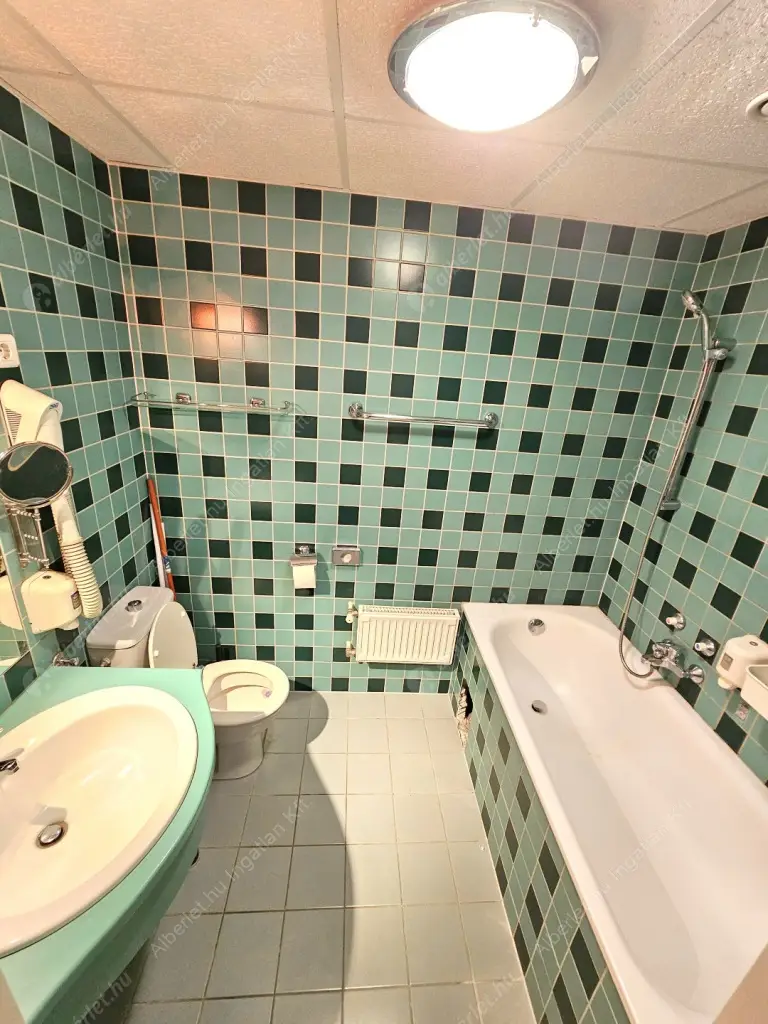 Kiadó albérlet 210000 Ft/hó áron: Budapest, II. kerület  Hárshegyi út. Mérete: 67 nm, 2 szobás | Alberlet.hu - 6558313