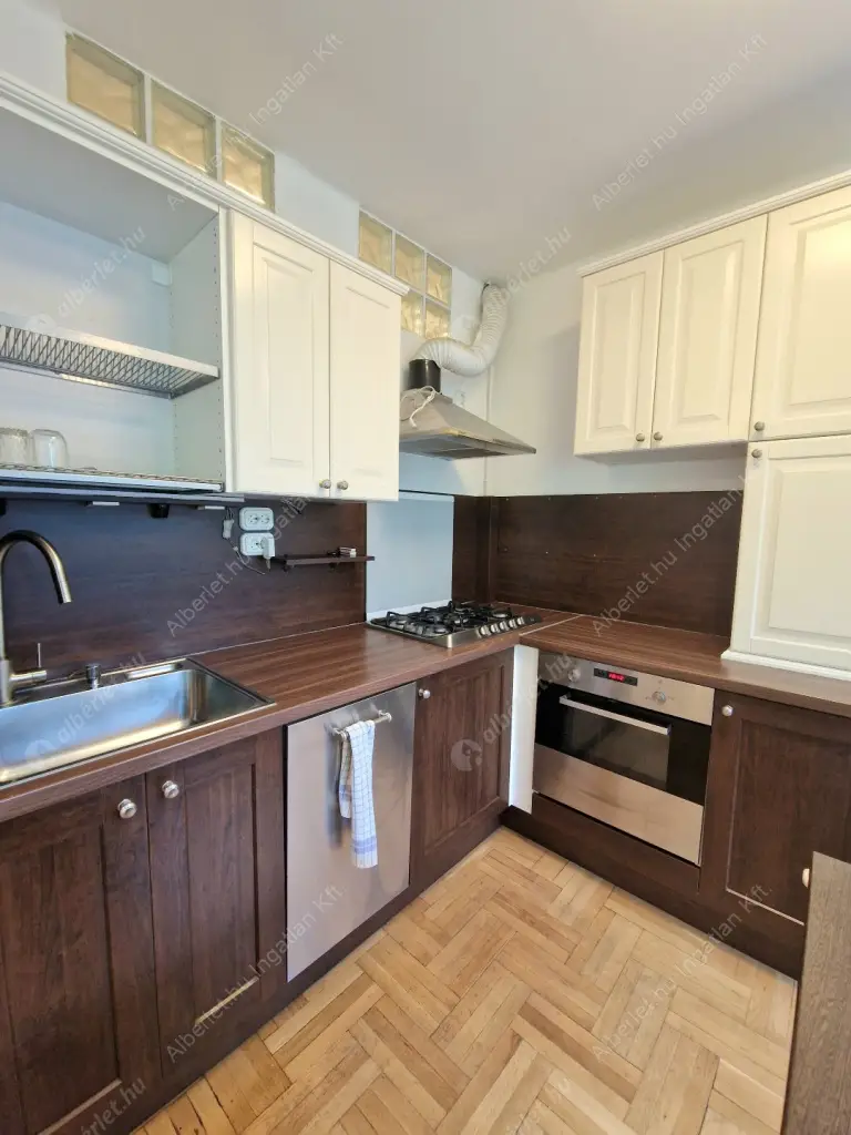 Kiadó albérlet 290000 Ft/hó áron: Budapest, II. kerület  Herman Ottó út. Mérete: 65 nm, 2 szobás | Alberlet.hu - 6561045