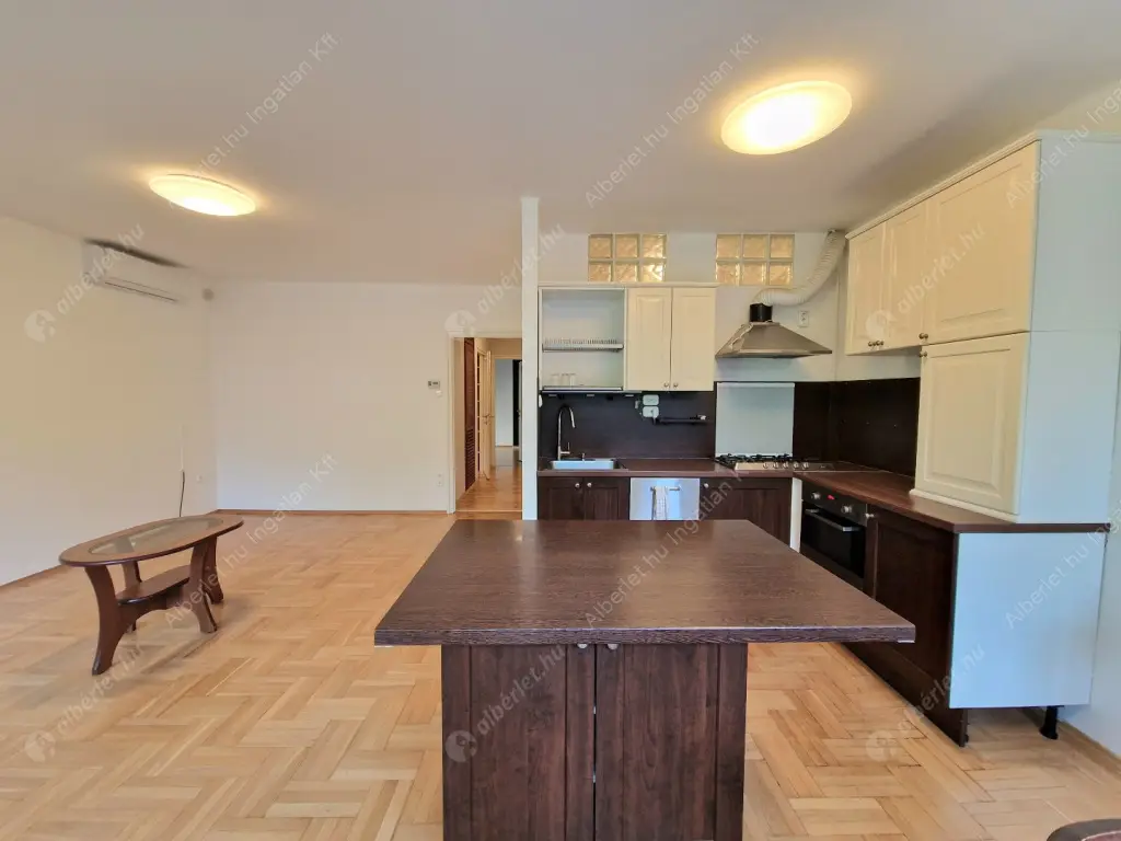 Kiadó albérlet 290000 Ft/hó áron: Budapest, II. kerület  Herman Ottó út. Mérete: 65 nm, 2 szobás | Alberlet.hu - 6561046