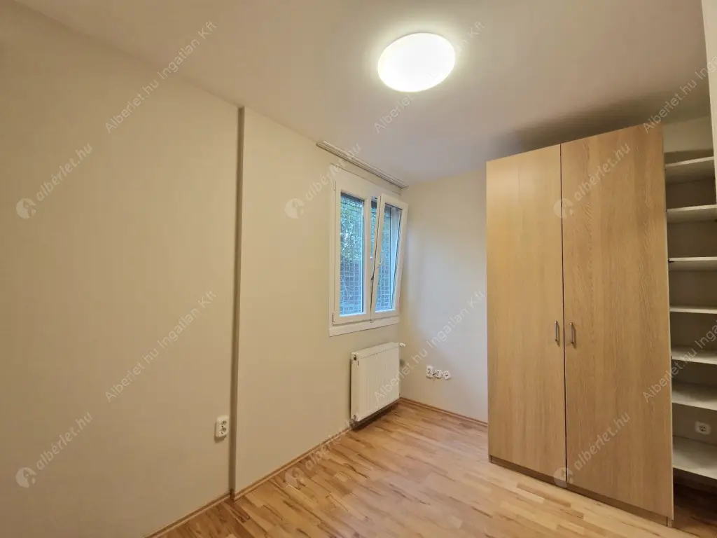 Kiadó albérlet 290000 Ft/hó áron: Budapest, II. kerület  Herman Ottó út. Mérete: 65 nm, 2 szobás | Alberlet.hu - 6561053