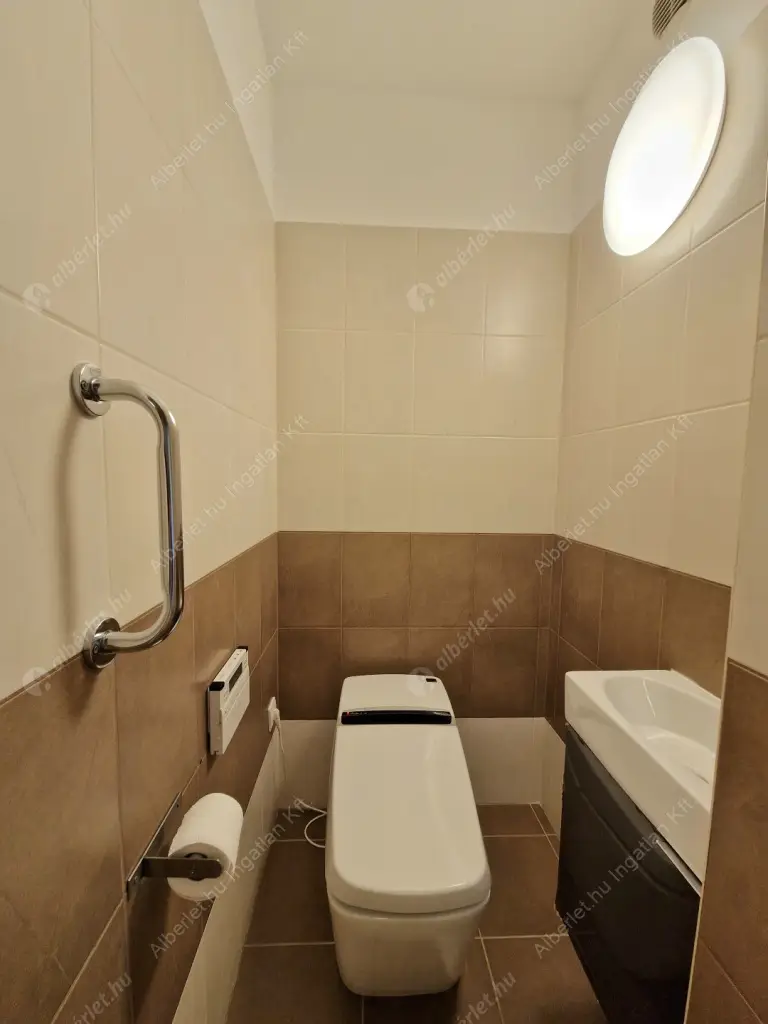 Kiadó albérlet 290000 Ft/hó áron: Budapest, II. kerület  Herman Ottó út. Mérete: 65 nm, 2 szobás | Alberlet.hu - 6561063
