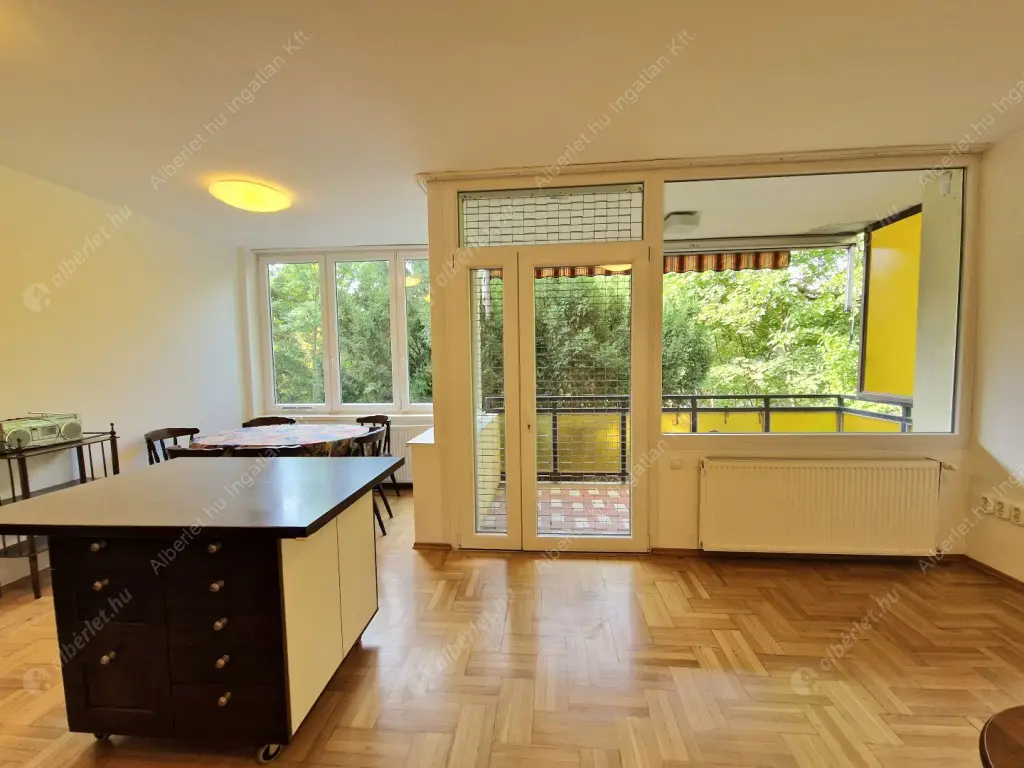 Kiadó albérlet 270000 Ft/hó áron: Budapest, II. kerület  Herman Ottó út. Mérete: 65 nm, 2 szobás | Alberlet.hu - 6579619