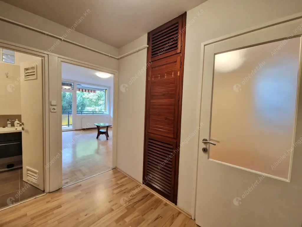 Kiadó albérlet 270000 Ft/hó áron: Budapest, II. kerület  Herman Ottó út. Mérete: 65 nm, 2 szobás | Alberlet.hu - 6579632