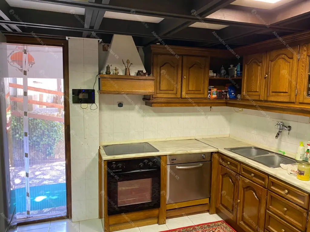 Kiadó albérlet 550000 Ft/hó áron: Budapest, II. kerület  Homokóra utca. Mérete: 140 nm, 3 szobás | Alberlet.hu - 6679971