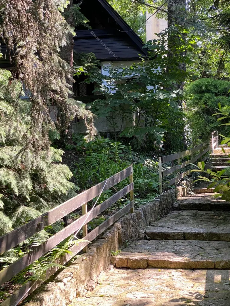 Kiadó albérlet 550000 Ft/hó áron: Budapest, II. kerület  Homokóra utca. Mérete: 140 nm, 3 szobás | Alberlet.hu - 6679987