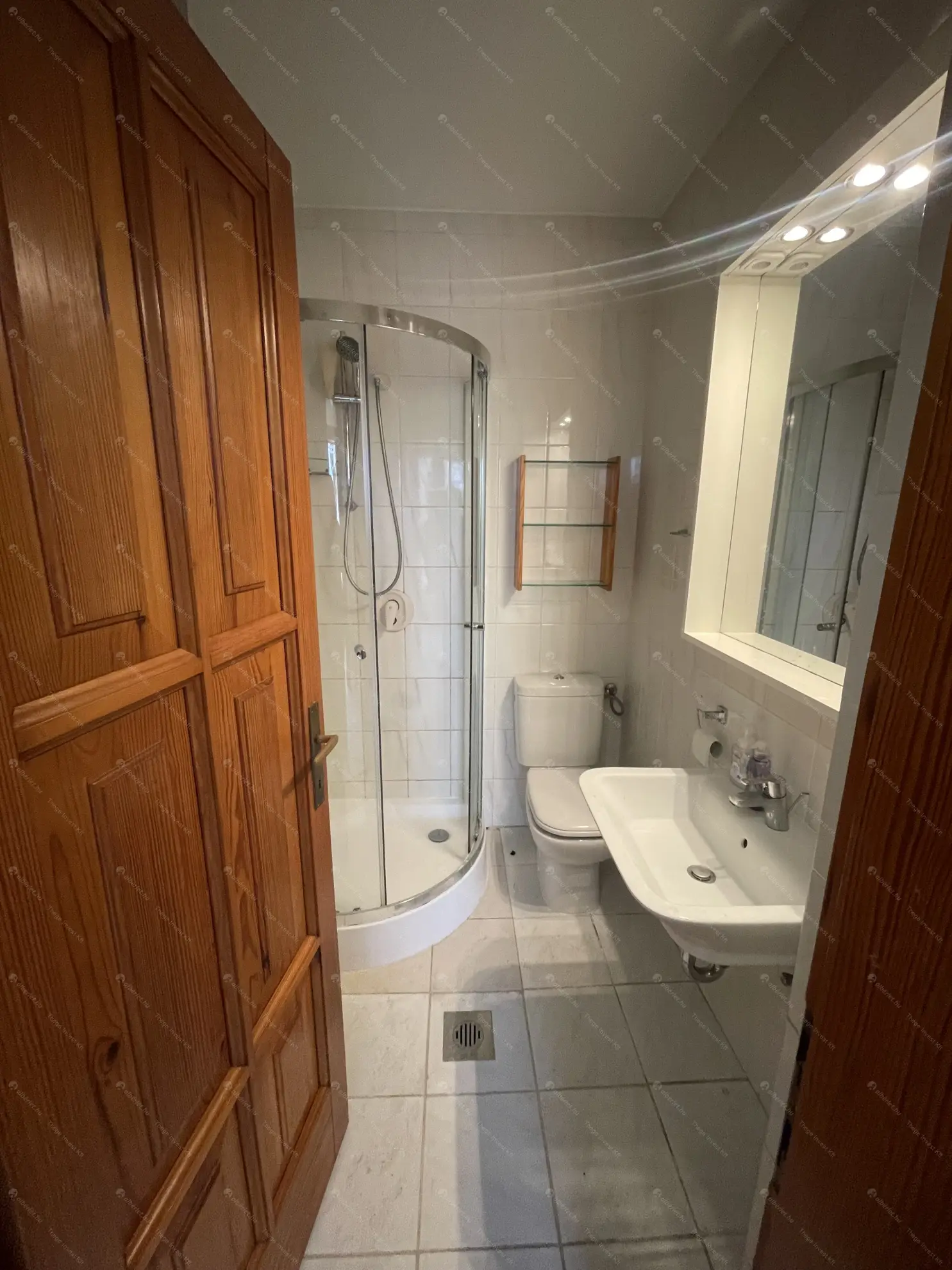 Kiadó albérlet 490000 Ft/hó áron: Budapest, II. kerület  Honfoglalás utca. Mérete: 195 nm, 6 szobás | Alberlet.hu - 6599087