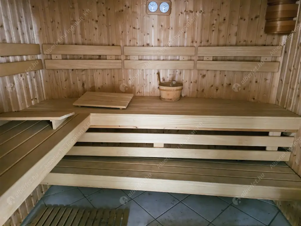 Kiadó albérlet 880000 Ft/hó áron: Budapest, II. kerület  Honvéd utca. Mérete: 280 nm, 5 szobás | Alberlet.hu - 6569500