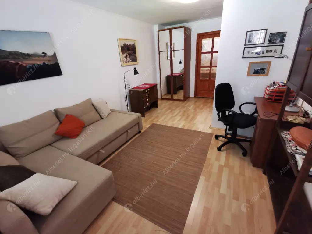 Kiadó albérlet 340000 Ft/hó áron: Budapest, II. kerület  Huba vezér utca. Mérete: 75 nm, 3 szobás | Alberlet.hu - 6574515