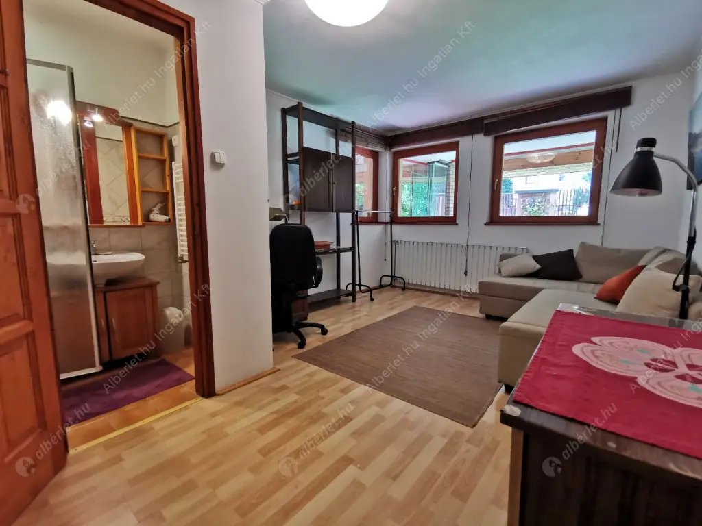 Kiadó albérlet 340000 Ft/hó áron: Budapest, II. kerület  Huba vezér utca. Mérete: 75 nm, 3 szobás | Alberlet.hu - 6574535
