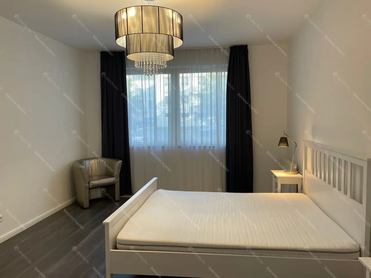 Kiadó albérlet 1018000 Ft/hó áron: Budapest, II. kerület  Józsefhegyi utca. Mérete: 105 nm, 4 szobás | Alberlet.hu - 5346335