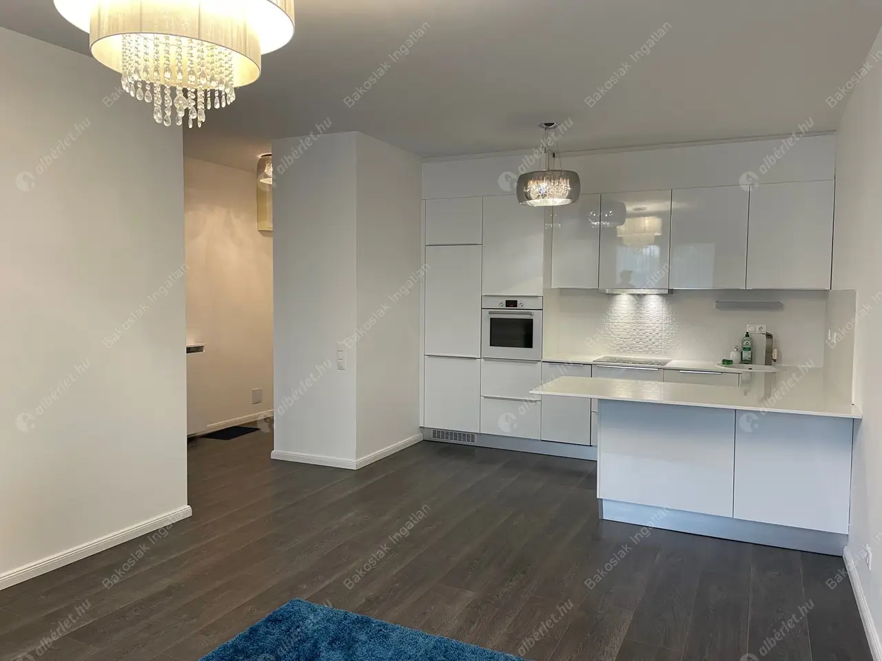 Kiadó albérlet 1018000 Ft/hó áron: Budapest, II. kerület  Józsefhegyi utca. Mérete: 105 nm, 4 szobás | Alberlet.hu - 5346362