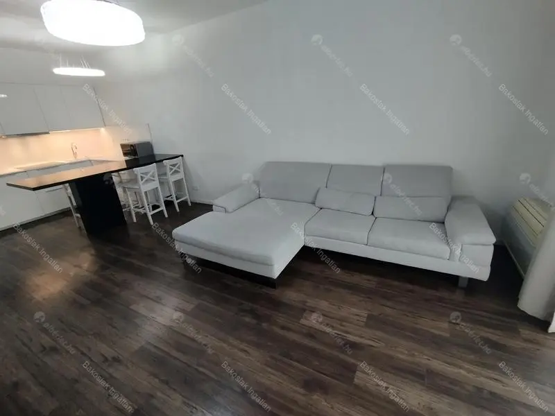 Kiadó albérlet 997000 Ft/hó áron: Budapest, II. kerület  Józsefhegyi utca. Mérete: 105 nm, 4 szobás | Alberlet.hu - 6678762