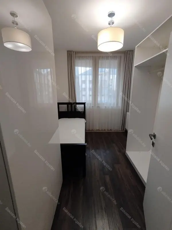 Kiadó albérlet 997000 Ft/hó áron: Budapest, II. kerület  Józsefhegyi utca. Mérete: 105 nm, 4 szobás | Alberlet.hu - 6678764