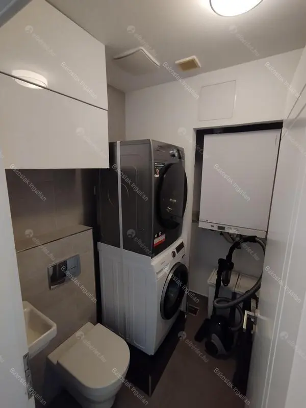 Kiadó albérlet 997000 Ft/hó áron: Budapest, II. kerület  Józsefhegyi utca. Mérete: 105 nm, 4 szobás | Alberlet.hu - 6678769