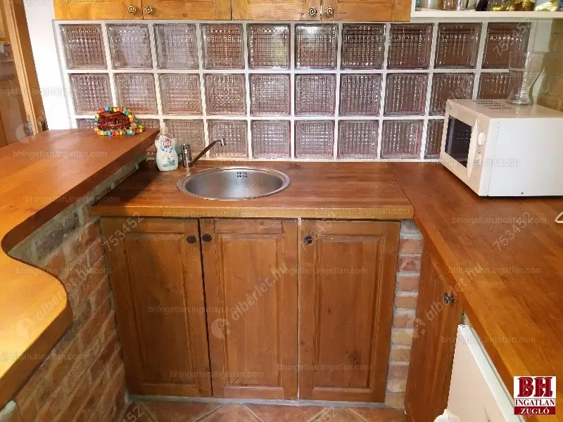 Kiadó albérlet 170000 Ft/hó áron: Budapest, II. kerület  Káplár utca. Mérete: 28 nm, 1 szobás | Alberlet.hu - 6341317