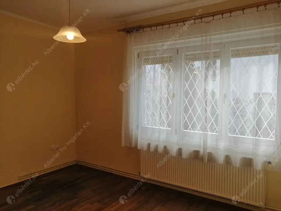 Kiadó albérlet 250000 Ft/hó áron: Budapest, II. kerület  Kapy utca. Mérete: 58 nm, 2 szobás | Alberlet.hu - 5498921