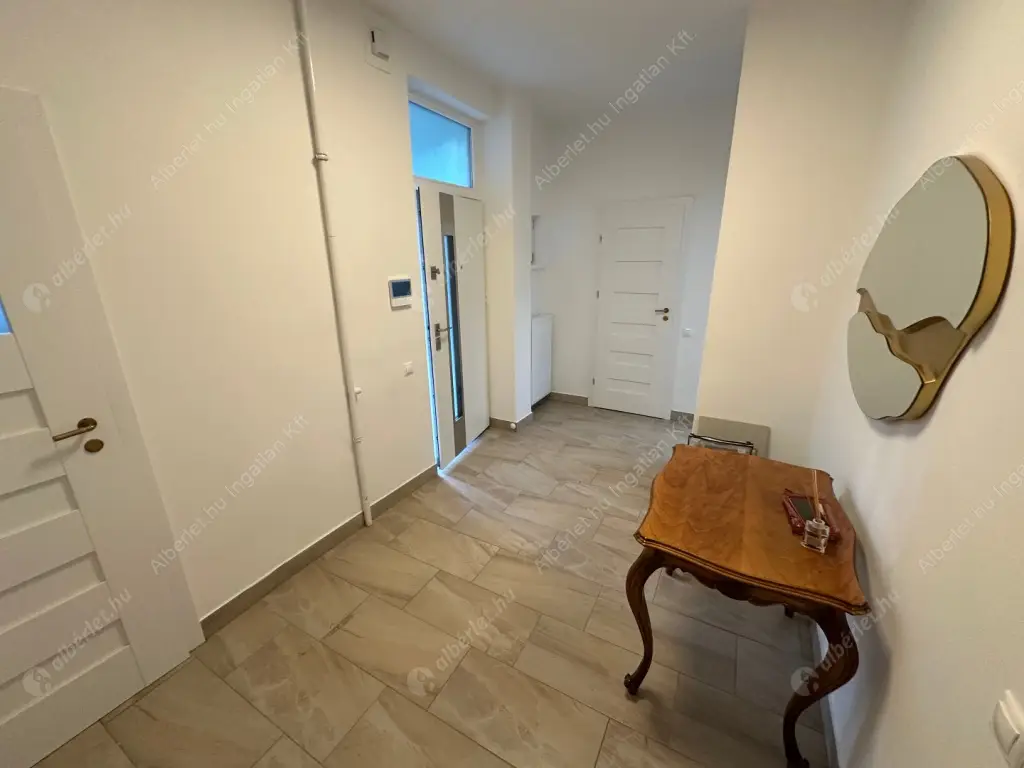 Kiadó albérlet 500000 Ft/hó áron: Budapest, II. kerület  Kavics utca. Mérete: 114 nm, 3 szobás | Alberlet.hu - 6568863