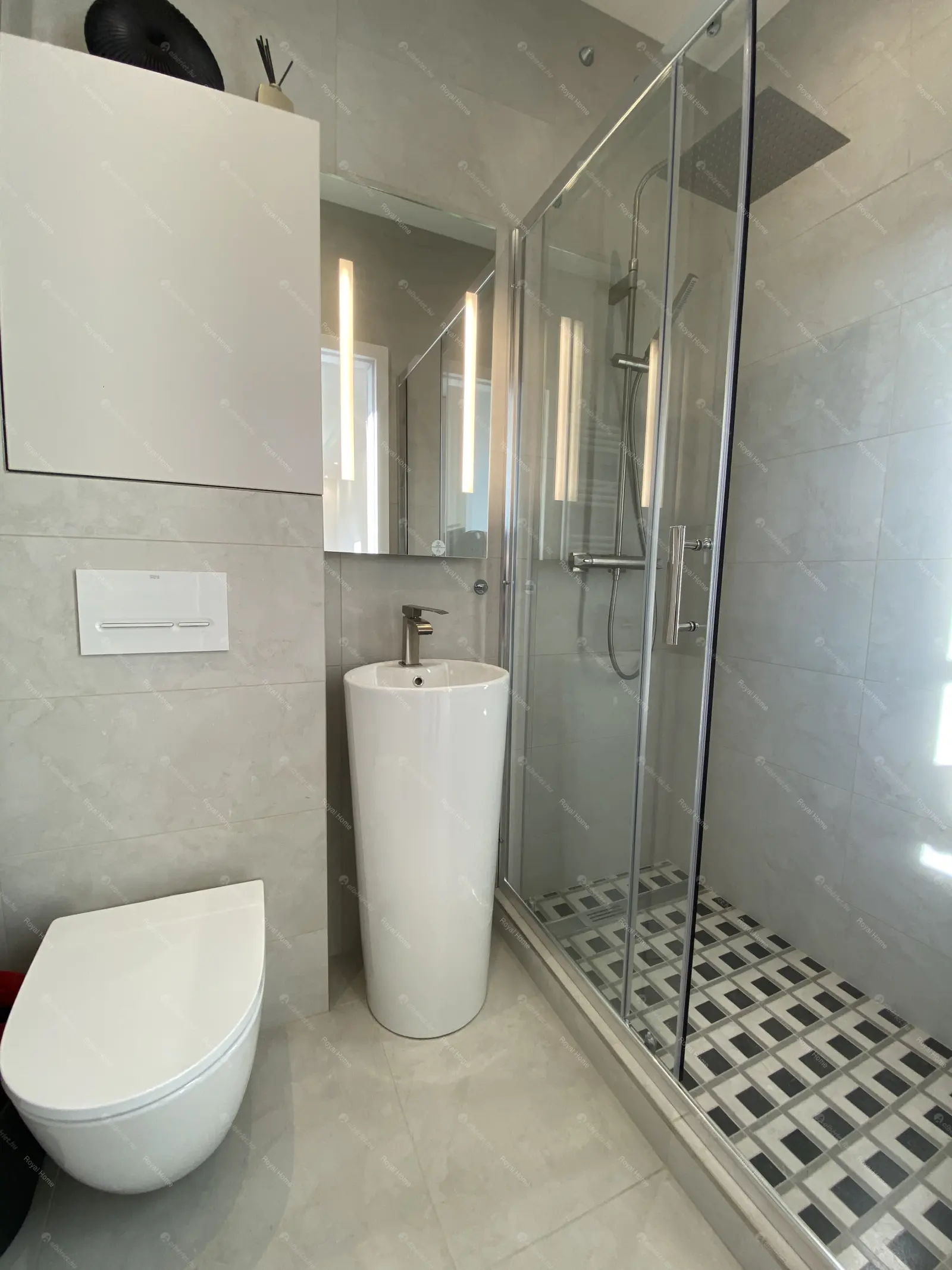 Kiadó albérlet 250000 Ft/hó áron: Budapest, II. kerület  Keleti Károly utca. Mérete: 20 nm, 1 szobás | Alberlet.hu - 6664773