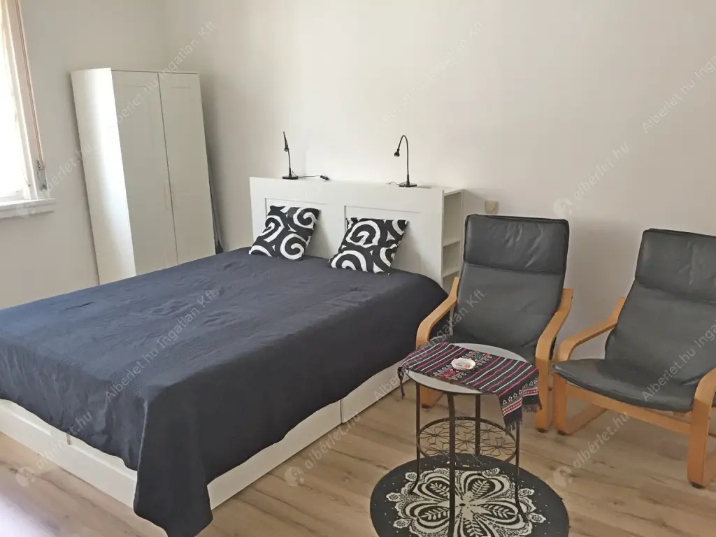 Kiadó albérlet 180000 Ft/hó áron: Budapest, II. kerület  Keleti Károly utca. Mérete: 30 nm, 1 szobás | Alberlet.hu - 6568917