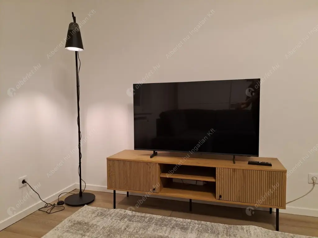 Kiadó albérlet 400000 Ft/hó áron: Budapest, II. kerület  Keleti Károly utca. Mérete: 55 nm, 3 szobás | Alberlet.hu - 6591913