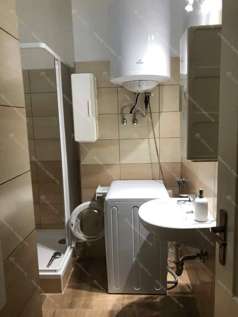 Kiadó albérlet 300000 Ft/hó áron: Budapest, II. kerület  Keleti Károly utca. Mérete: 56 nm, 1 szobás | Alberlet.hu - 6680568