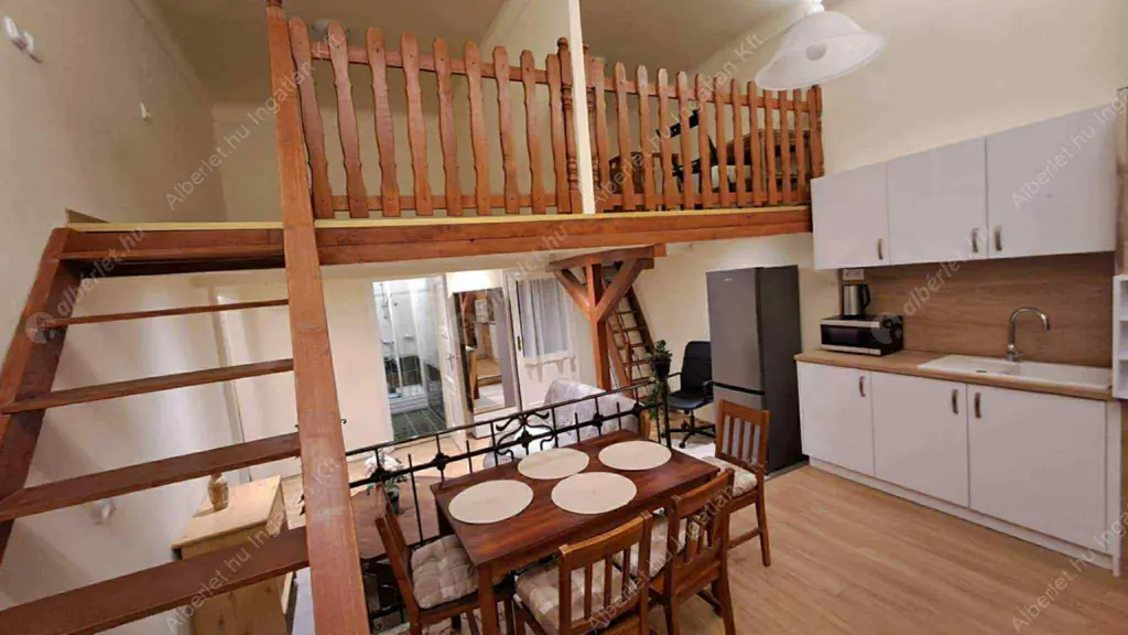 Kiadó albérlet 280000 Ft/hó áron: Budapest, II. kerület  Keleti Károly utca. Mérete: 57 nm, 1 szobás | Alberlet.hu - 6624085