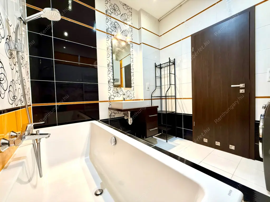 Kiadó albérlet 320000 Ft/hó áron: Budapest, II. kerület  Kis Rókus utca. Mérete: 76 nm, 3 szobás | Alberlet.hu - 6602381