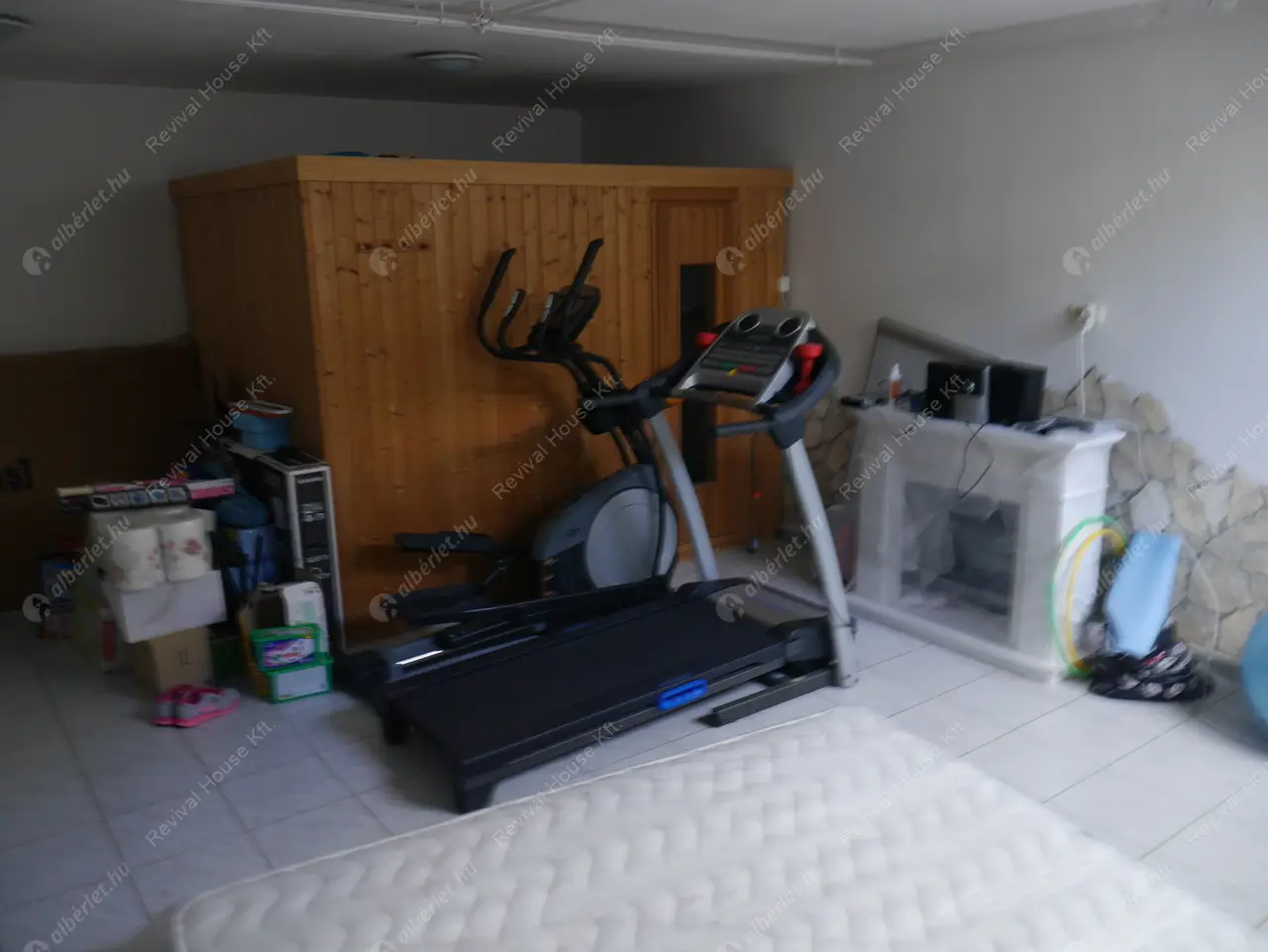 Kiadó albérlet 1500000 Ft/hó áron: Budapest, II. kerület  Kisgazda utca. Mérete: 400 nm, 7 szobás | Alberlet.hu - 5341541