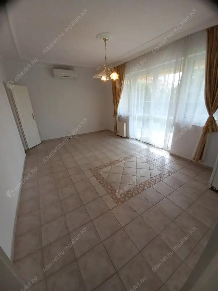 Kiadó albérlet 1500000 Ft/hó áron: Budapest, II. kerület  Kisgazda utca. Mérete: 420 nm, 6 szobás | Alberlet.hu - 6554176