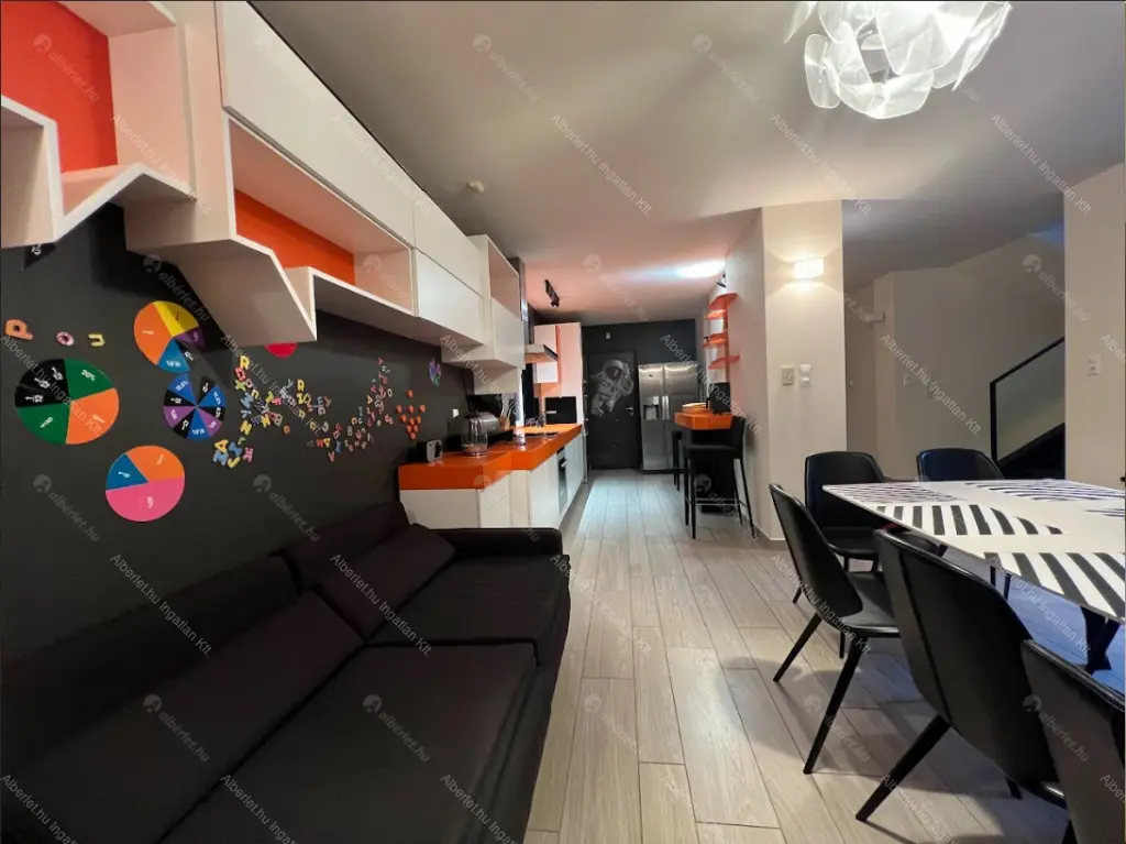 Kiadó albérlet 1000000 Ft/hó áron: Budapest, II. kerület  Kőfejtő utca. Mérete: 320 nm, 5 szobás | Alberlet.hu - 6709740