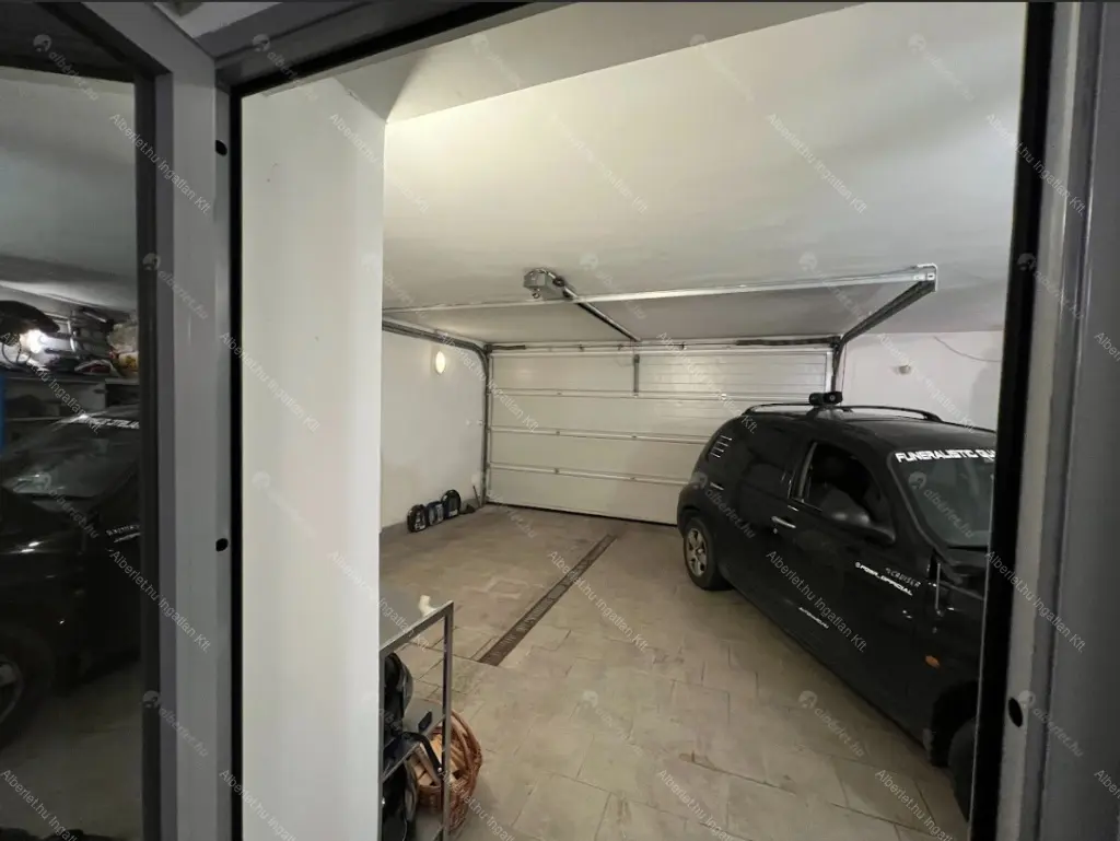 Kiadó albérlet 1000000 Ft/hó áron: Budapest, II. kerület  Kőfejtő utca. Mérete: 320 nm, 5 szobás | Alberlet.hu - 6709746