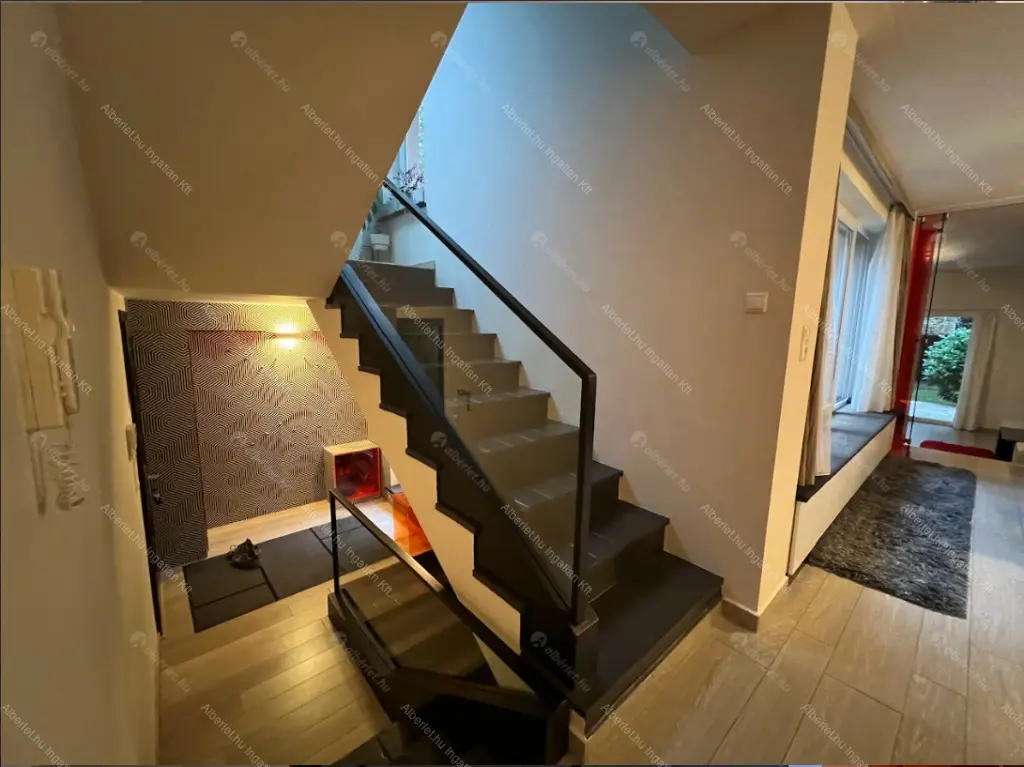 Kiadó albérlet 1000000 Ft/hó áron: Budapest, II. kerület  Kőfejtő utca. Mérete: 320 nm, 5 szobás | Alberlet.hu - 6709751